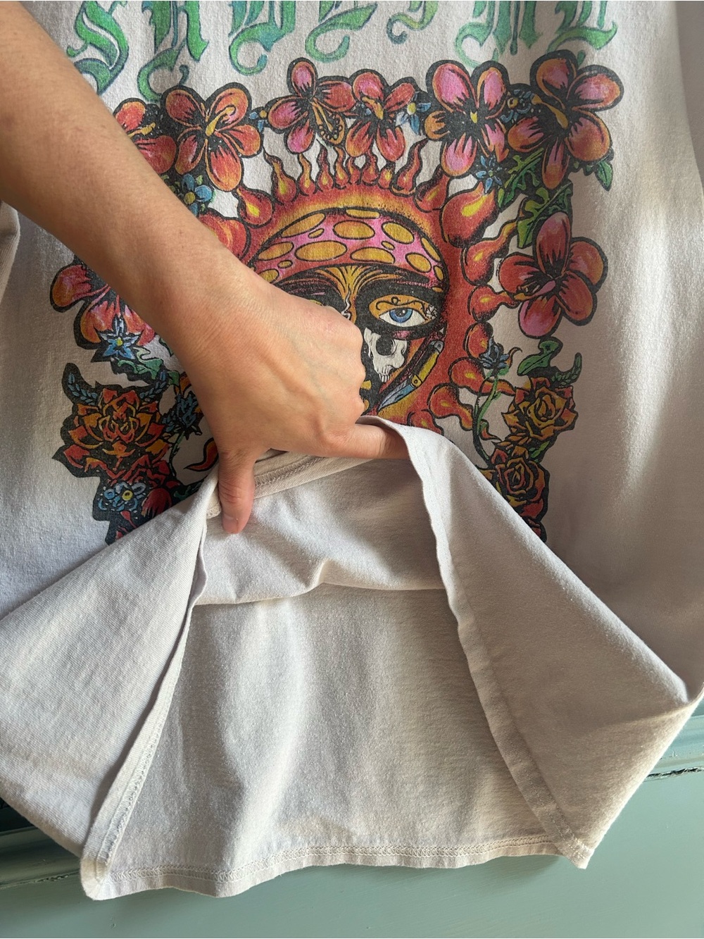 Sublime Sun Graphic Oversized Short Sleeve Band Tee UO Urban Outfitters Womens M - Picture 5 of 6